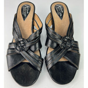 Clarks Artisan Sandal Women's 5.5 M Black Leather Block Heel Slip On Open Toe